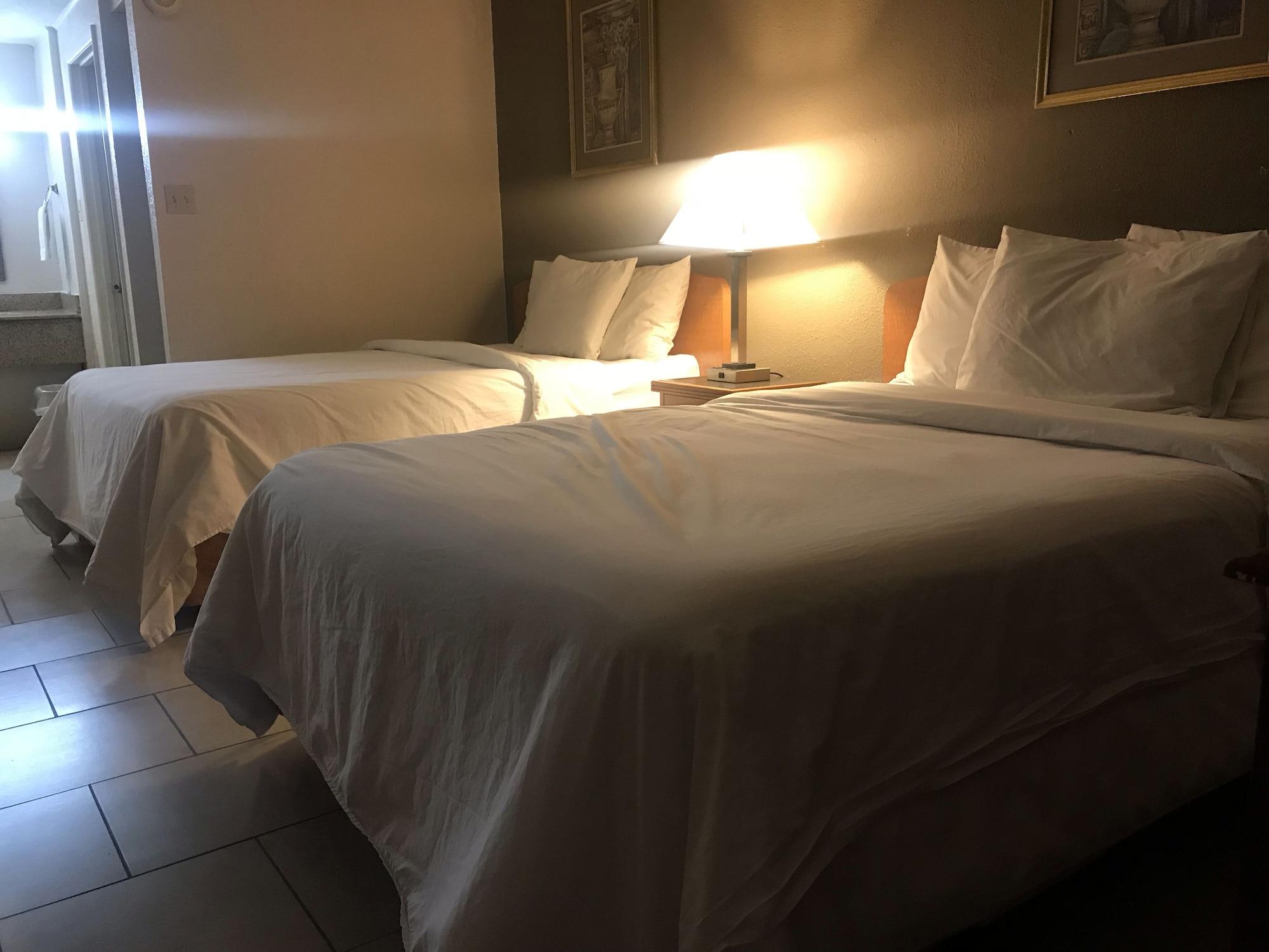 Bear Mount Inn & Suites Pigeon Forge Eksteriør bilde