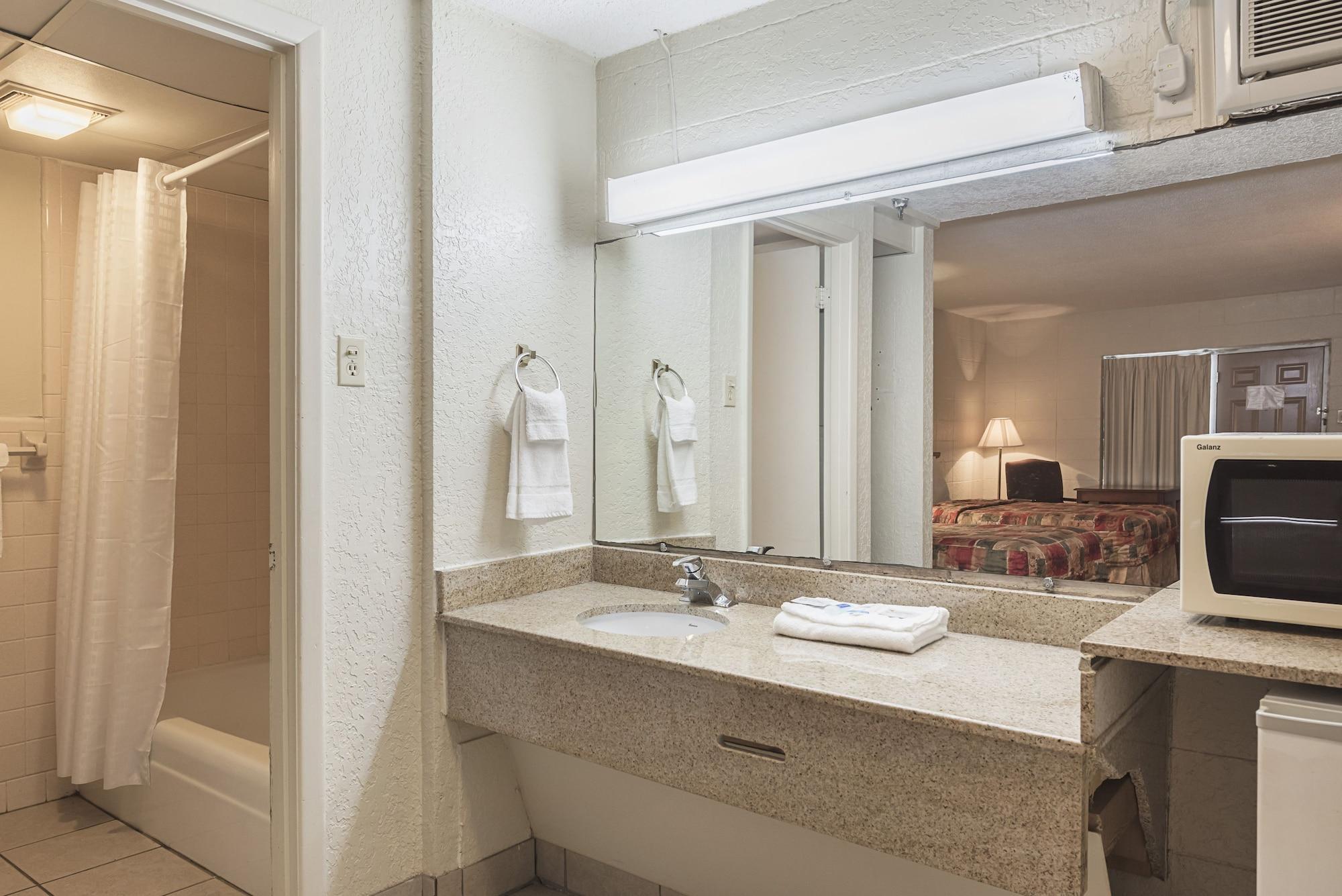 Bear Mount Inn & Suites Pigeon Forge Eksteriør bilde