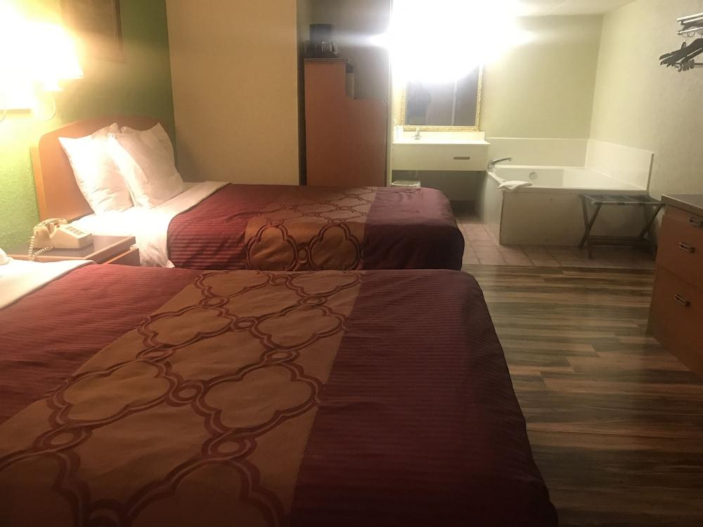 Bear Mount Inn & Suites Pigeon Forge Eksteriør bilde