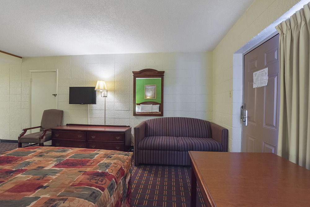Bear Mount Inn & Suites Pigeon Forge Eksteriør bilde